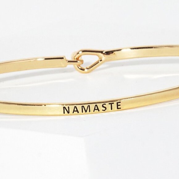 SPIRITUAL MOTIVATIONAL UPLIFTING SLIM BRASS ENGRAVED BRACELET "NAMASTE" - Picture 1 of 1